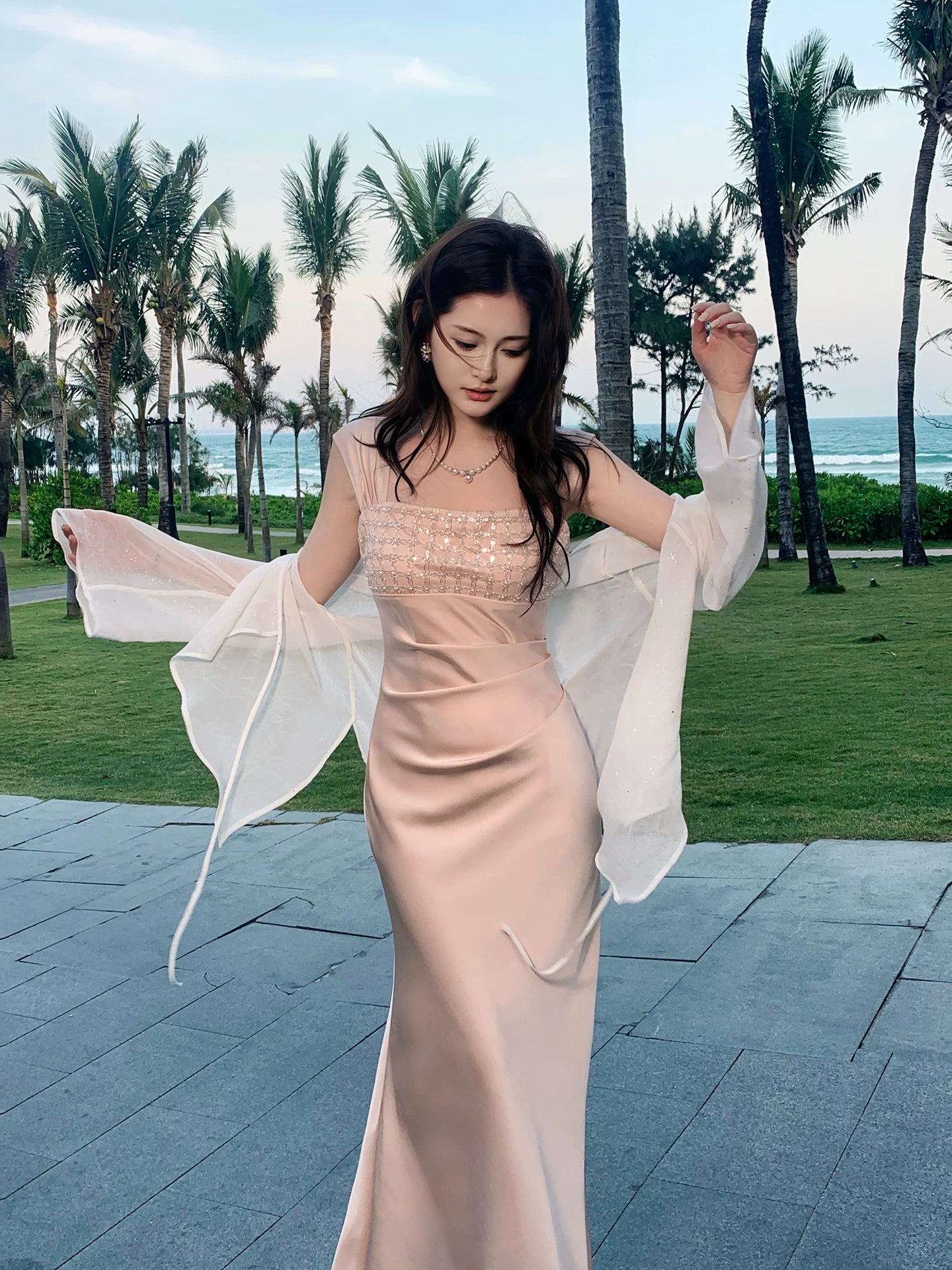 Elegantes Meerjungfrauen-Abendkleid aus rosa Satin mit eckigem Ausschnitt und Knöchellänge – perfekt für den 16. Geburtstag oder andere festliche Anlässe (AB2421)
