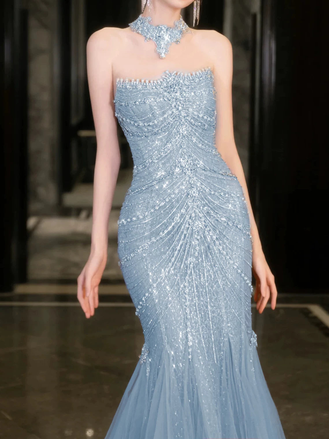 Elegantes, trägerloses, lilafarbenes Pailletten-Abendkleid im Meerjungfrauenstil – Inspiration für lange Partykleider und Outfits zum 21. Geburtstag AB2284