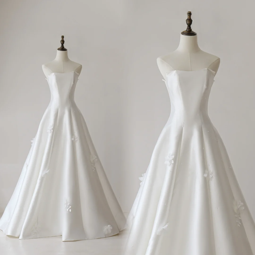 Elegant Modest Ball Gown Strapless Satin Solid White Wedding Dress Long Bridal Gown Wedding Gowns RB1130