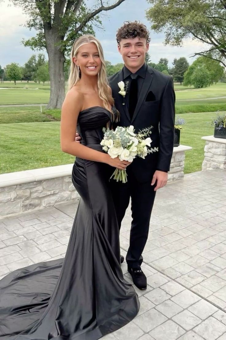 Robe de bal sirène en satin noir, élégante et tendance, décolleté en cœur, tenue d'anniversaire longue, robe de soirée dansante pour lycée, RB1154