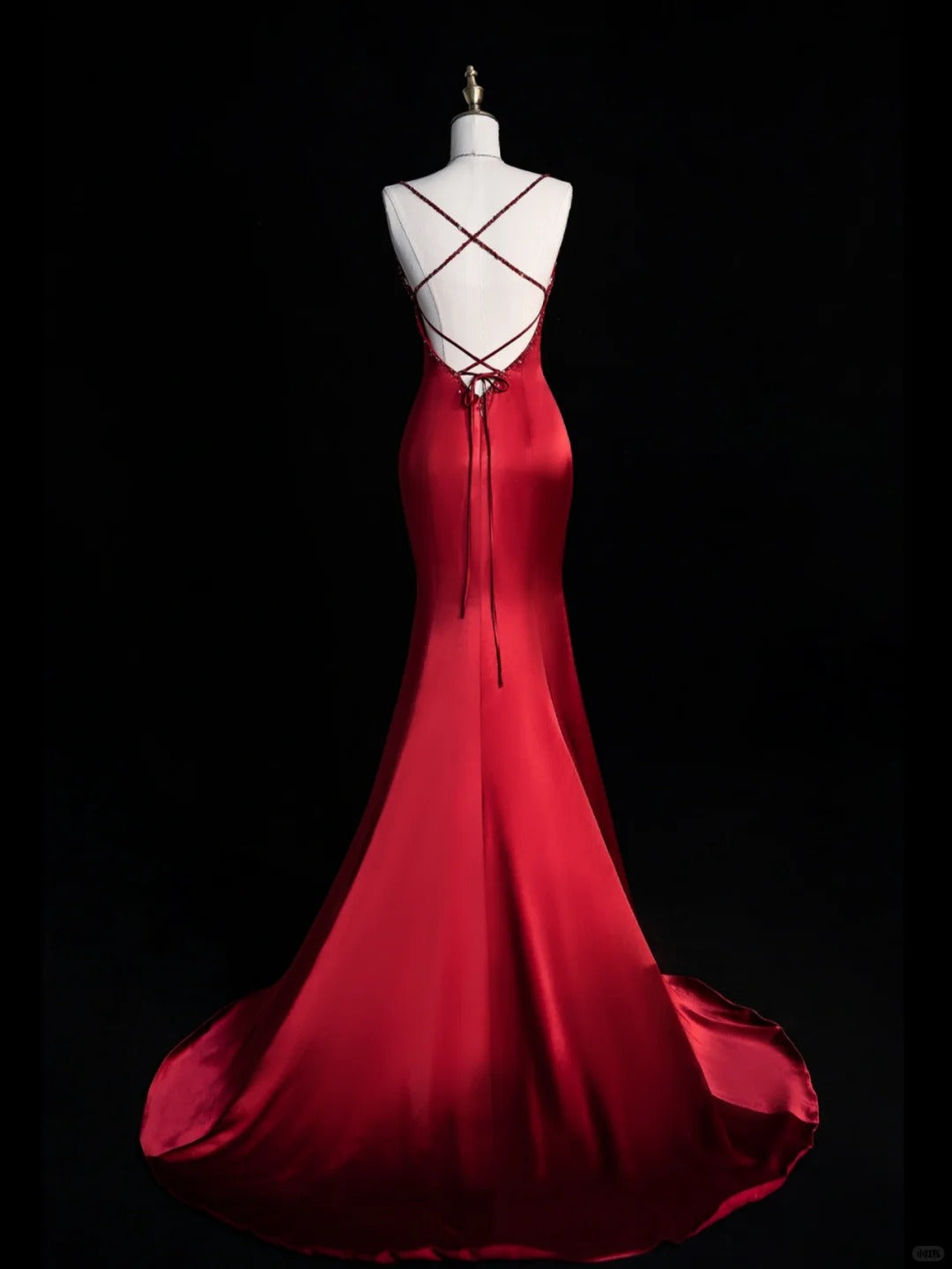 Robe de bal sirène à bretelles spaghetti bordeaux, dos nu, style lycée, style modeste et tendance, RB1163
