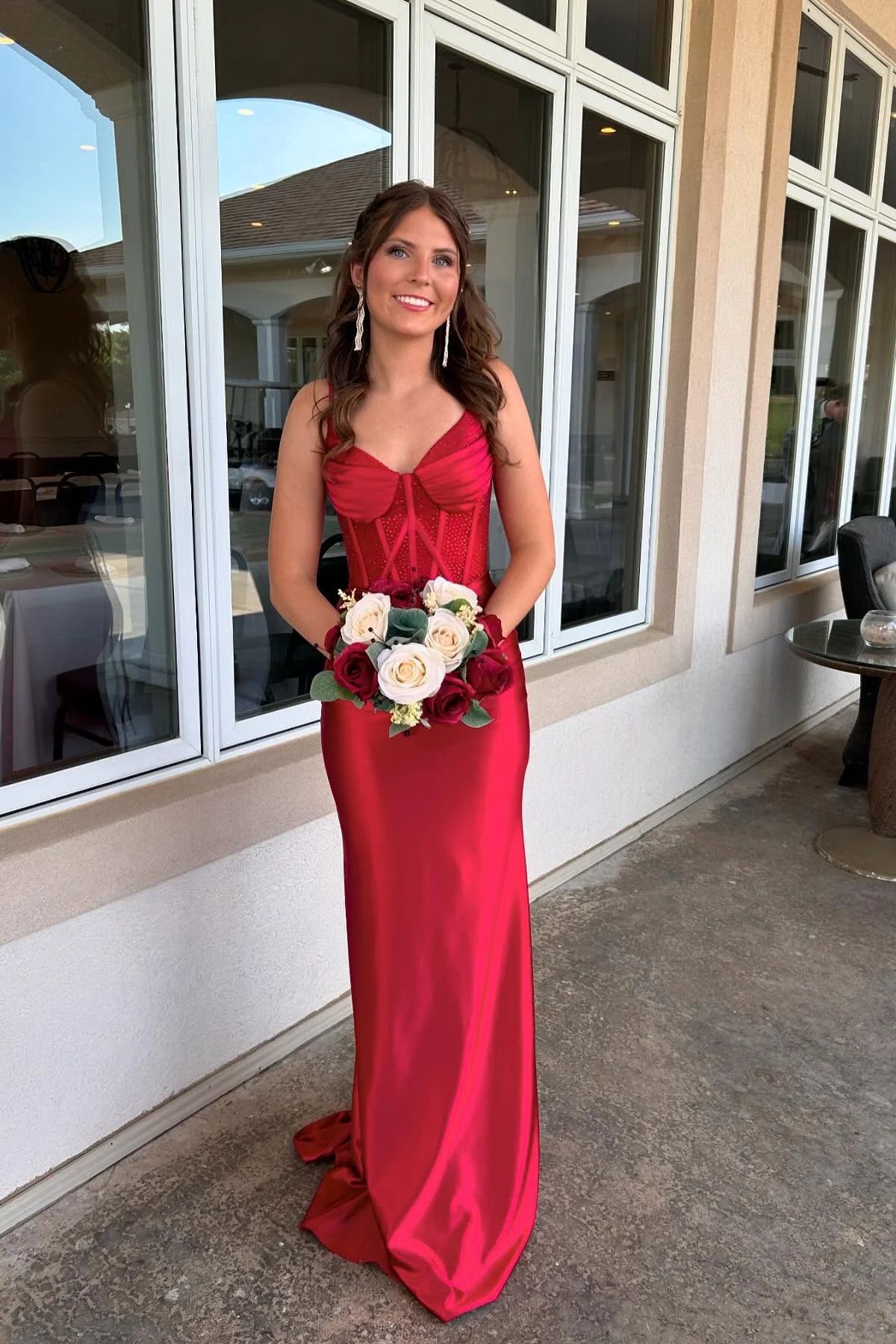 Robe de bal sirène rouge à bretelles spaghetti, élégante et élégante, en satin, tenue de soirée, d'anniversaire, de remise de diplôme, RB1257
