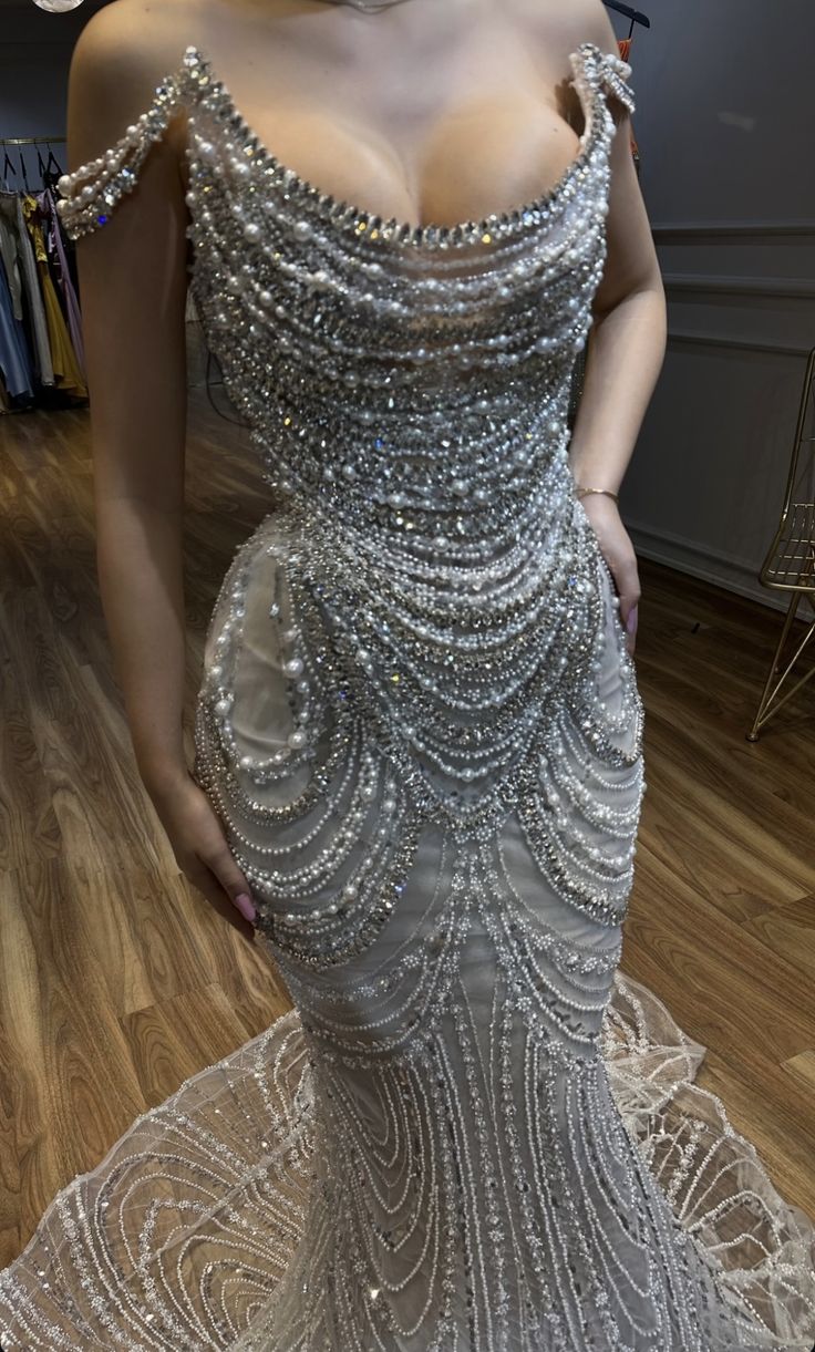 Romantic Mermaid Off The Shoulder Fitted Corset White Sequin Beads Wedding Dress Long Bridal Gown Wedding Dresses RB1443