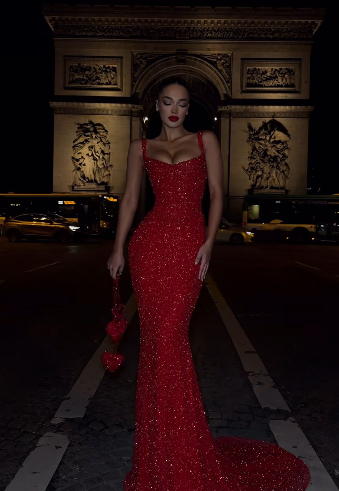 Robe de bal longue rouge à paillettes et col carré, style sirène, élégante, inspirée par la robe de bal pailletée RB1475
