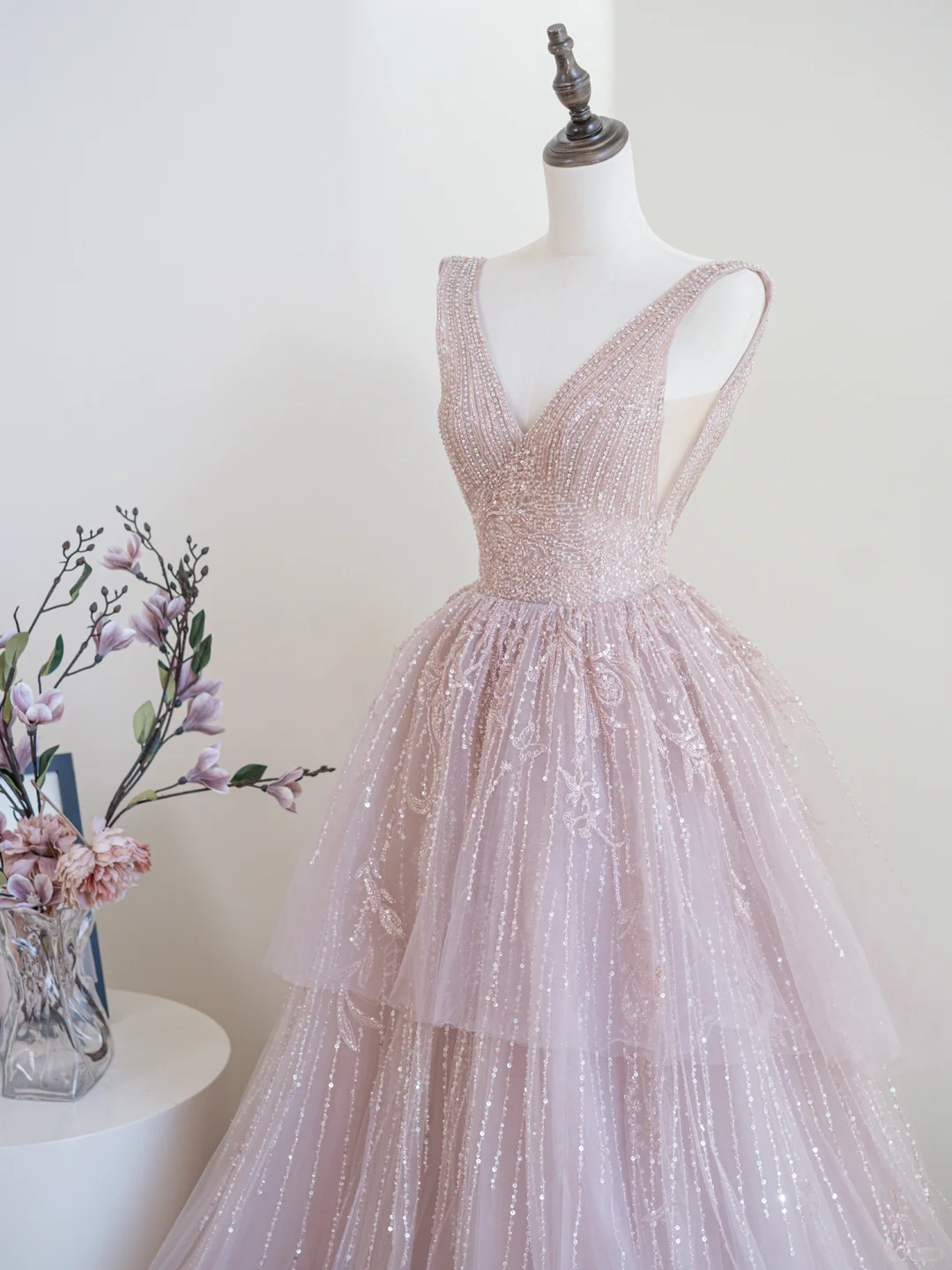 Robe de bal longue à paillettes roses et décolleté en V profond, tenue de bal impressionnante pour un 19e anniversaire, RB1900