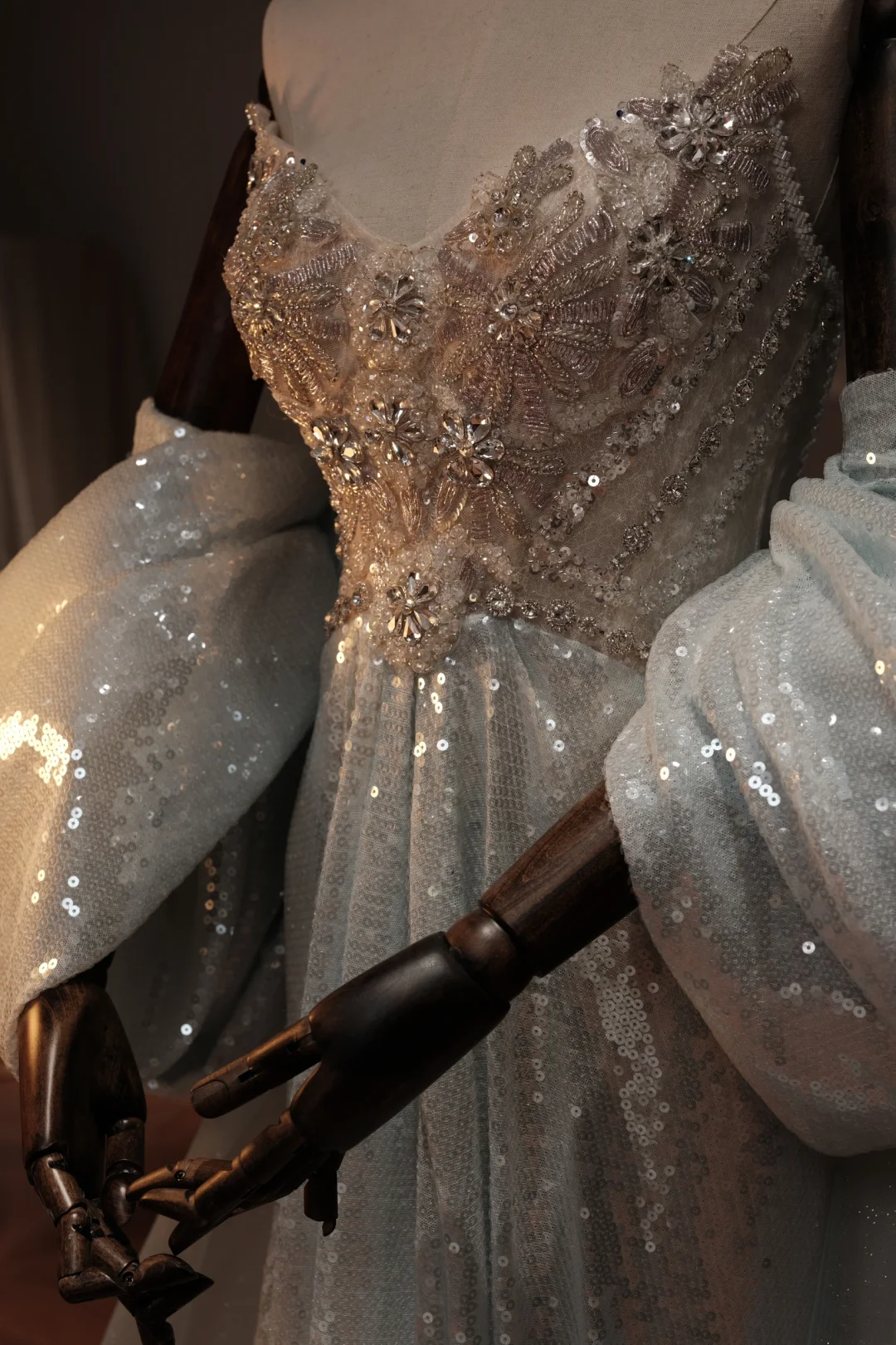 Robe de bal trapèze unique à paillettes argentées et décolleté en cœur pour adolescentes, tenue de soirée formelle, robe de bal RB2017