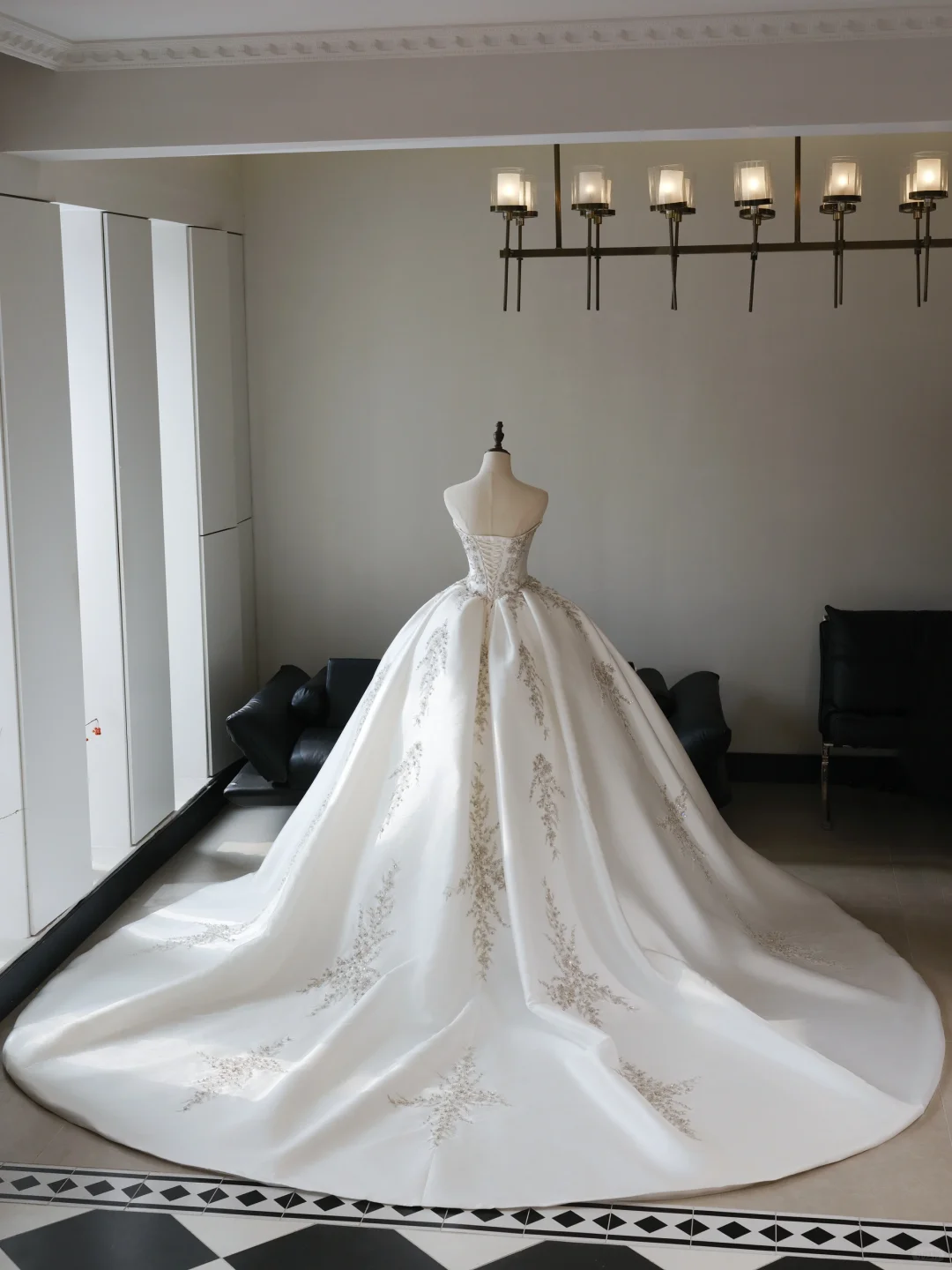 Robe de mariée princesse bustier sans manches en satin, corset ajusté, longue, en dentelle, RB2031