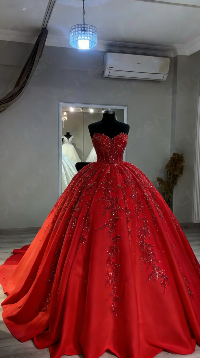 Unique Ball Gown Sweetheart Tulle Lace Appliques Wedding Dress Fairytale Long Wedding Dresses RB2864