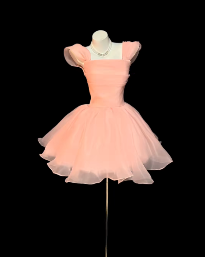 Süßes Ballkleid, eckiger Ausschnitt, errötendes Rosa, Mini-Senioren-Inspo, kurze Geburtstagsparty-Outfits für den 17. Geburtstag, formelle Heimkehrkleider RB3103