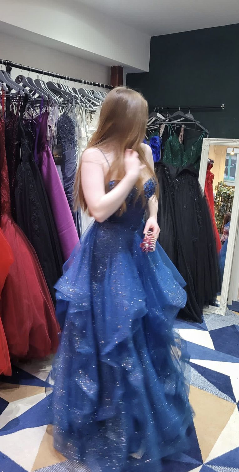 Robe de bal élégante à bretelles spaghetti, en tulle bleu marine, tenue de soirée pour 20e anniversaire, robe de remise de diplôme RB869