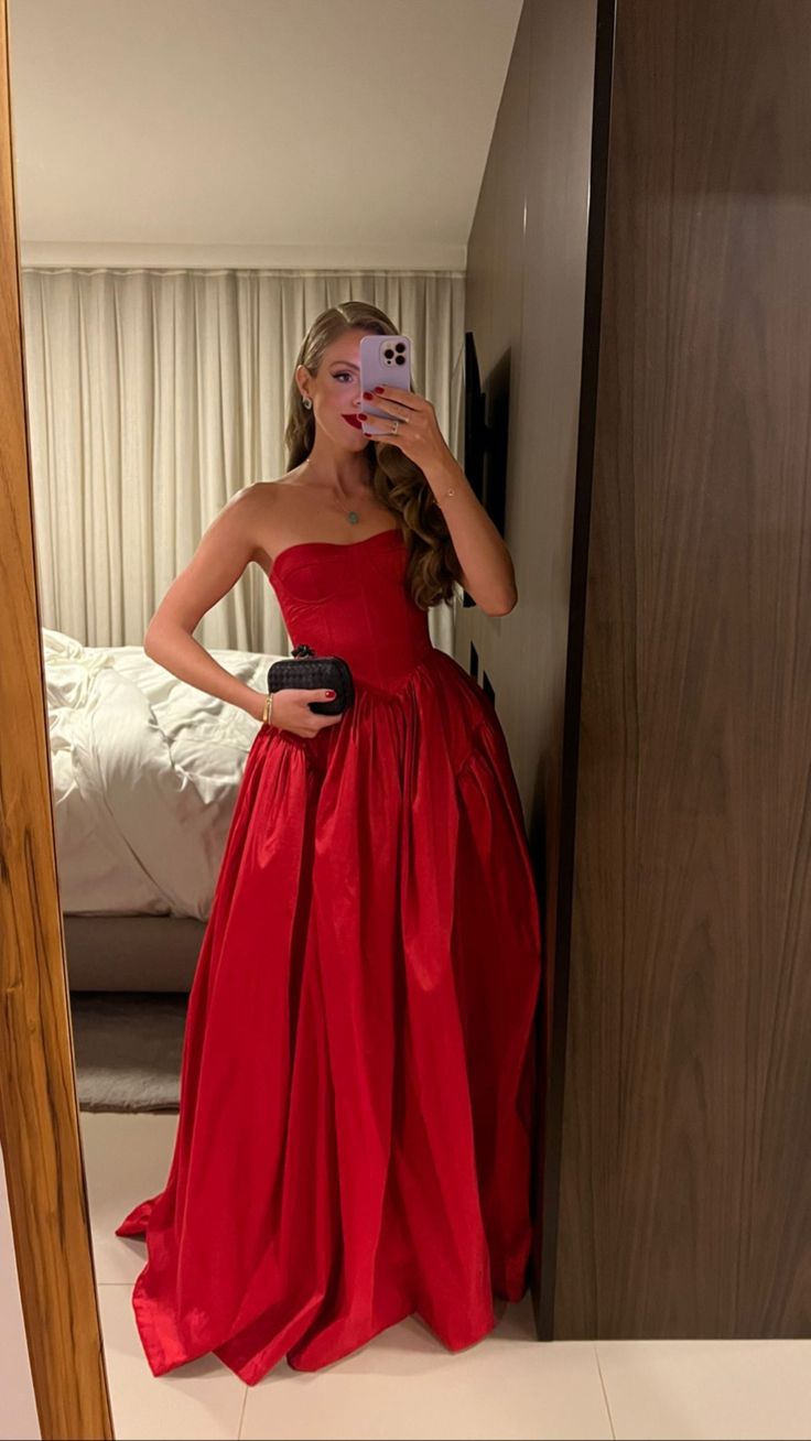 Robe de bal longue en satin rouge, sans bretelles, style aérien, tenue de soirée pour 18e anniversaire, robe de remise de diplôme, RB992