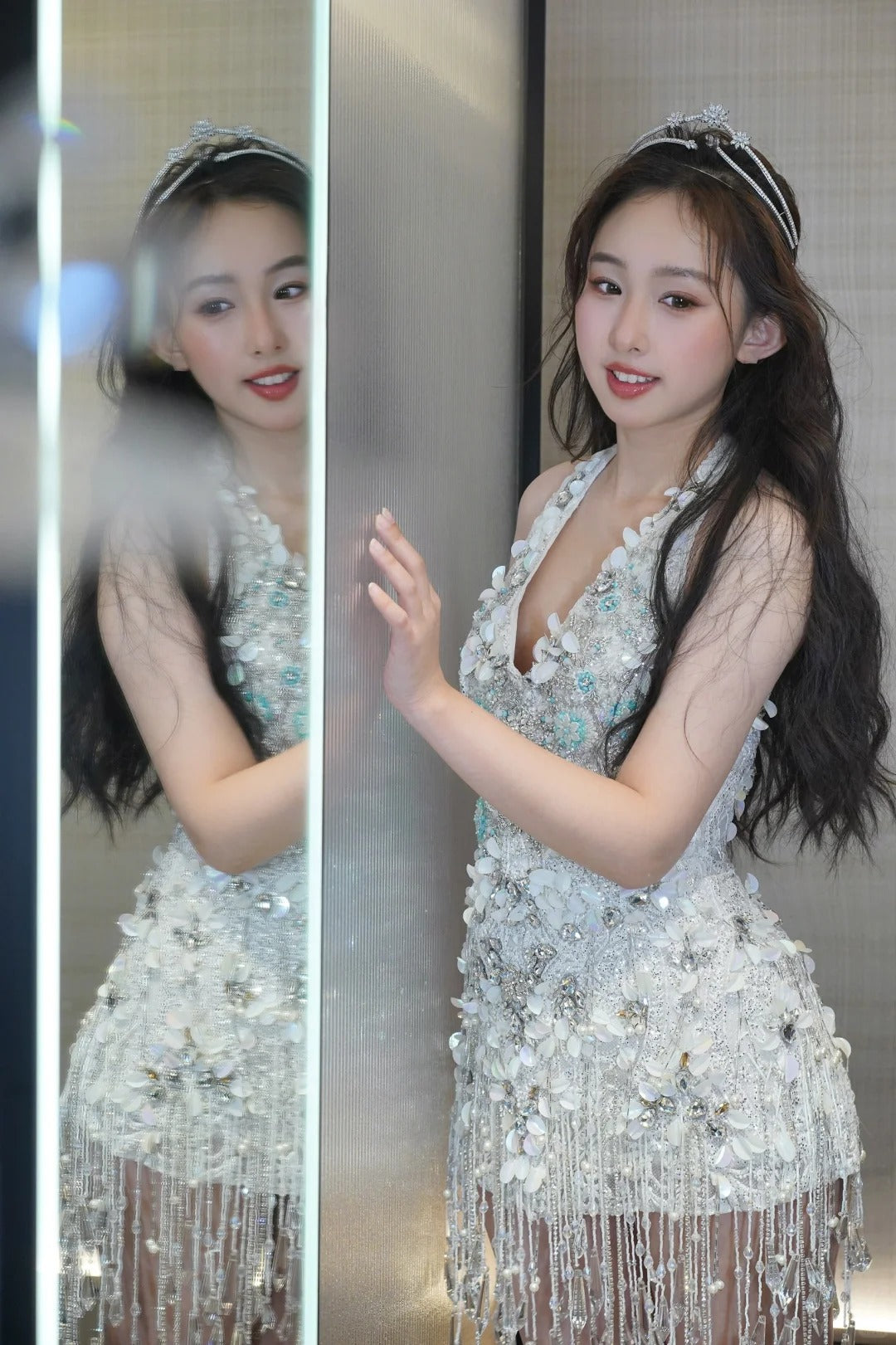 Gorgeous V-neck Sheath Beading Tassel Short Birthday Dress Applique Homecoming Dresses RF01030