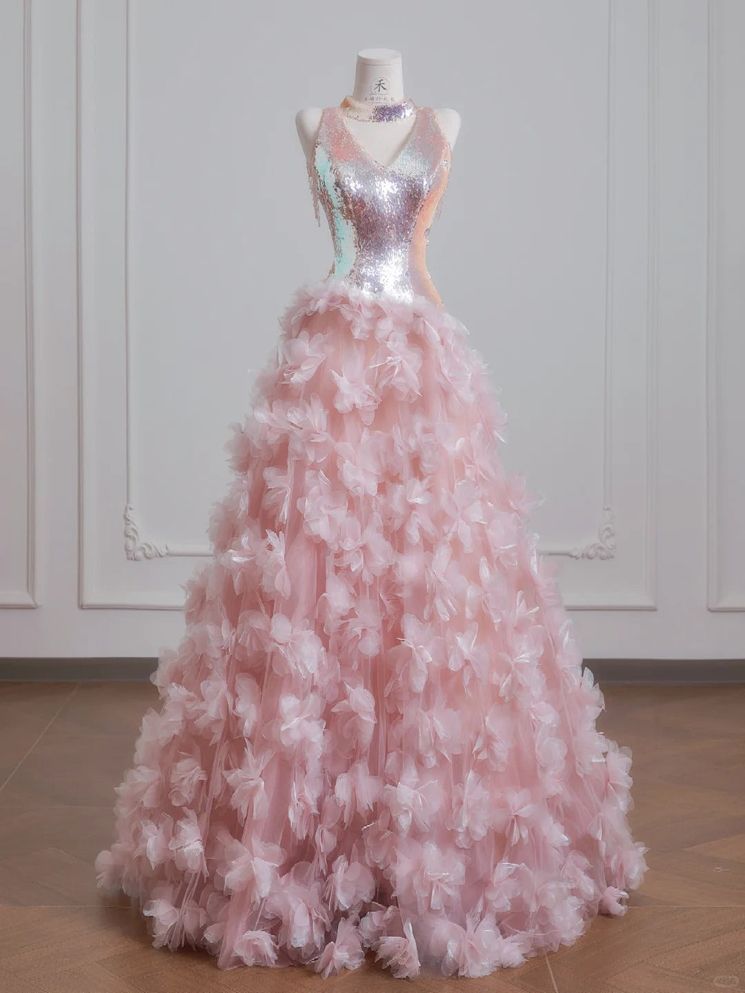 Stunning Pink V Neck A-Line Tulle Appliques Prom Dresses Formal Evening Dress with Sequins RF0555