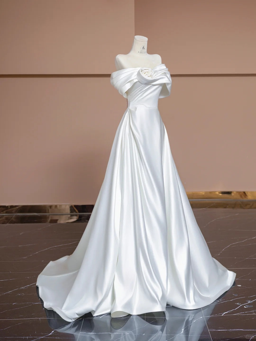 Glam White Off Shoulder A-Line Satin Wedding Dress Formal Evening Gowns RF0558