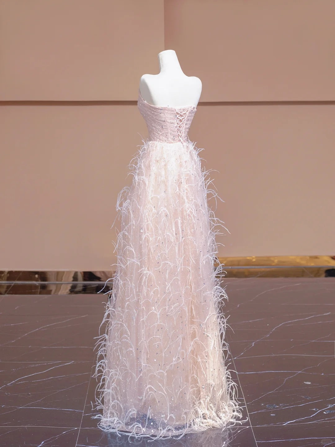 Sweet Blush Pink Tulle Sequined A-Line Strapless Train Wedding Dress Formal Evening Gowns RF0563