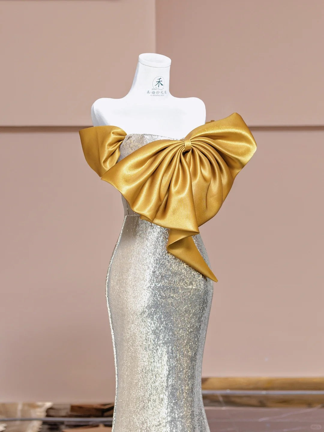 Elegant Yellow Off Shoulder Mermaid Sequin Evening Gowns RF0594