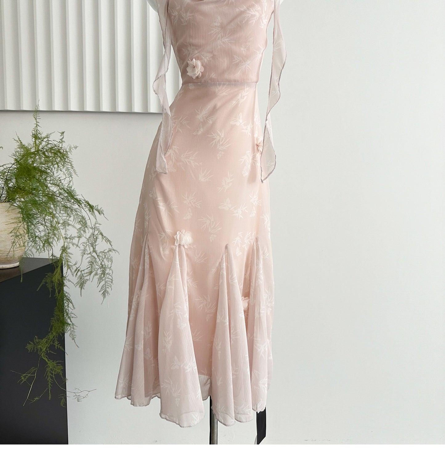 Stunning Dusty Pink Straps Printed Chiffon Sheath Dress RF0650