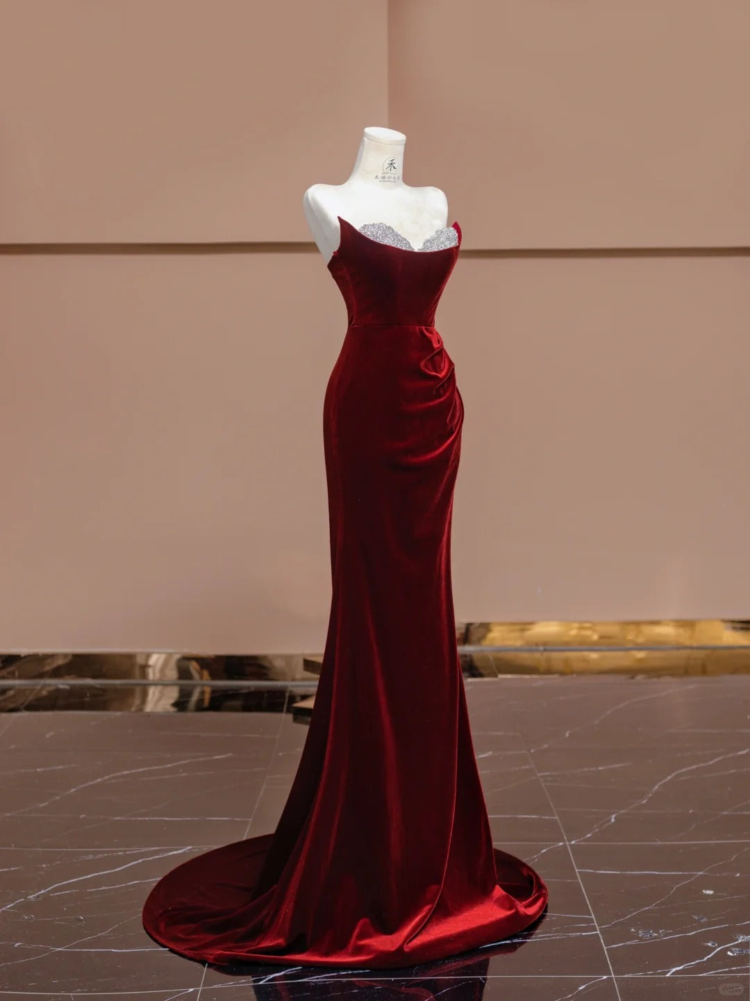 Vintage Burgundy Strapless Velvet Mermaid Prom Dresses Formal Evening Gowns RF0655