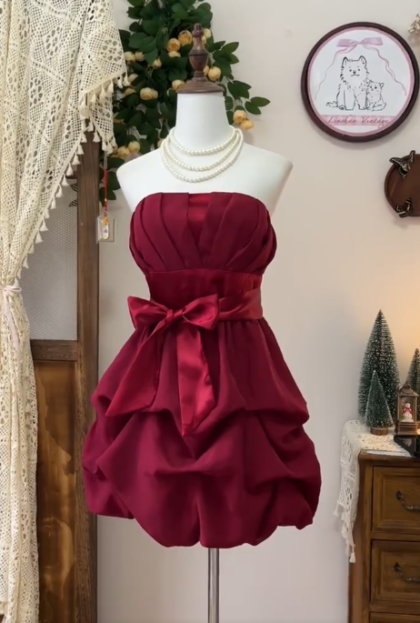 Elegant Burgundy Strapless A-line Chiffon Short Party Dress Homecoming Dress RF0718