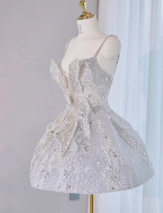 Stunning Silver Spaghetti Strap A-line Lace Beaded Short Prom Dresses Homecoming Dress with Bow RF0749