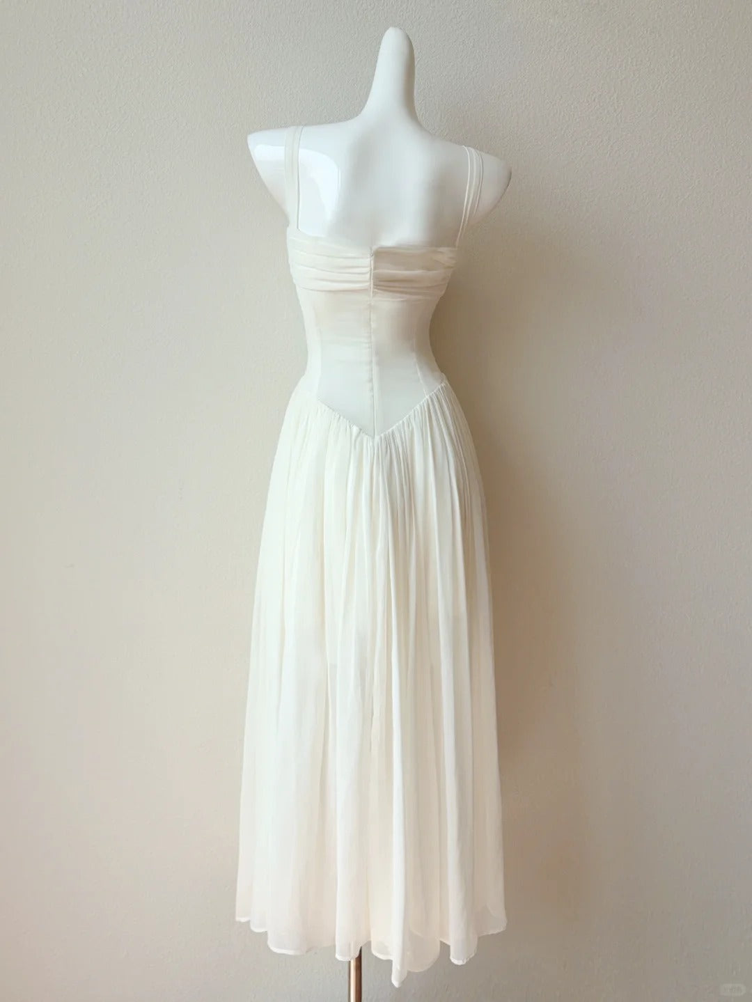Gentle White Spaghetti Strap A-Line Chiffon Long Prom Dresses Birthday Evening Dress Gowns RF0775