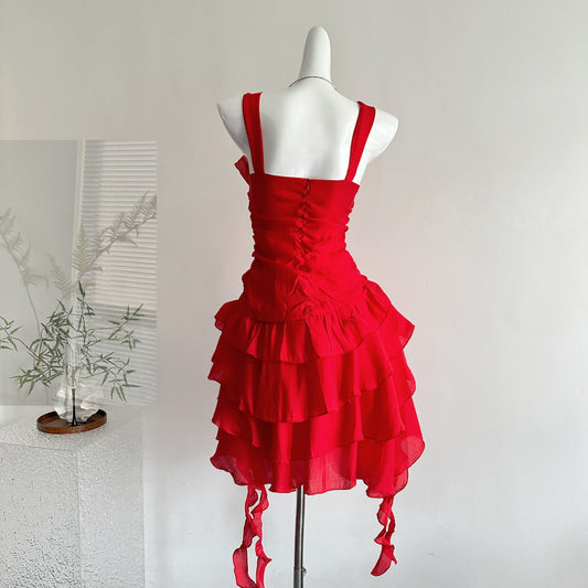 Robe de soirée courte rouge élégante à bretelles spaghetti et volants en mousseline de soie, coupe trapèze, RF0940