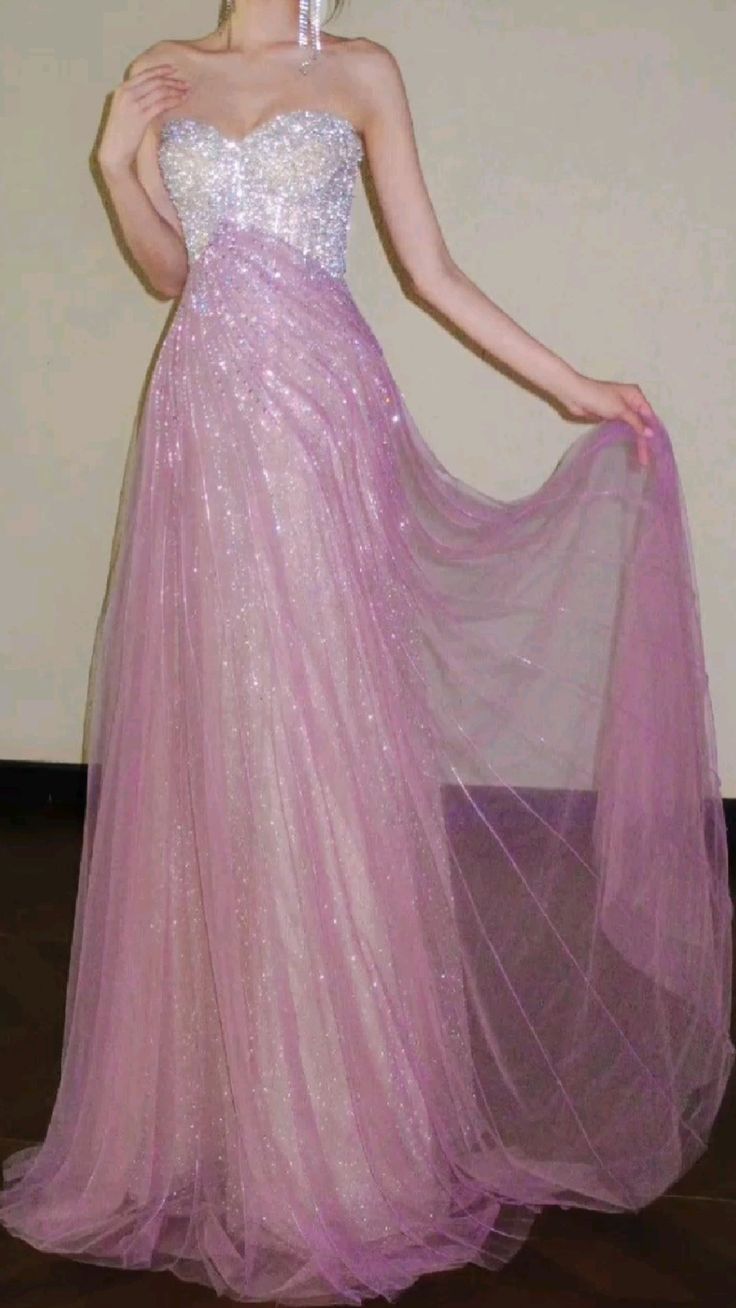 Glamoureuse Robe de Soirée Formelle Rose en Tulle Coupe A Ligne Col Coeur Perlé pour 18ème Anniversaire N2800