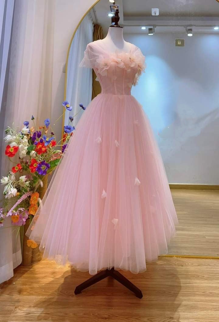 Robe de bal bustier rose clair en tulle, inspiration robe de soirée, tenue de bal AB099
