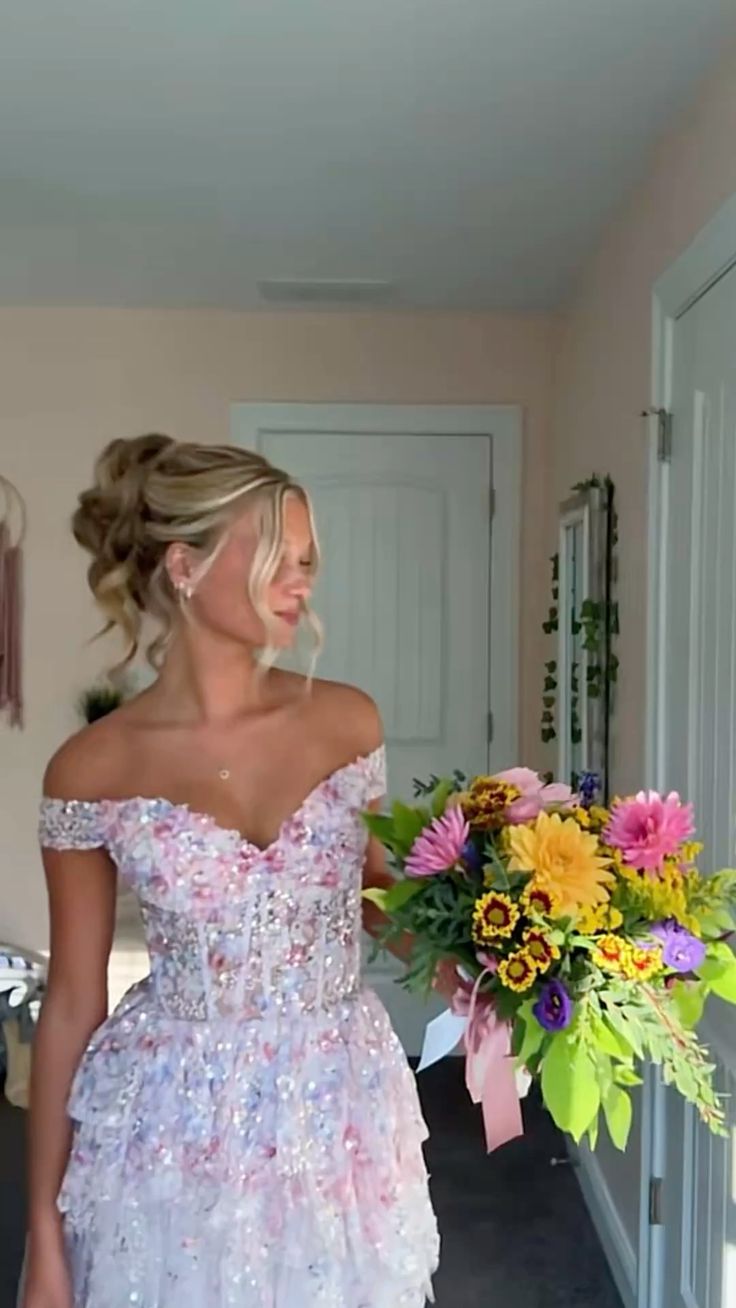 White Casual Women's Elegant Off The Shoulder Dress Middle School Semi Formal Hoco Dresses RB6088