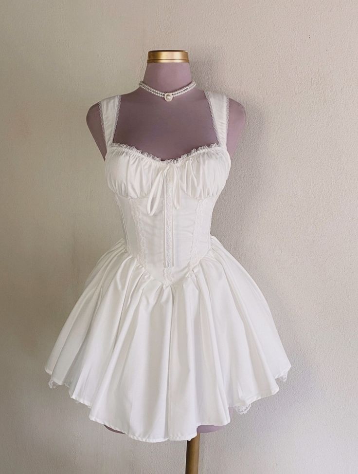 Flirty kurze Homecoming-Kleider A-Linie Weißer Satin Abschlussball Junior High Mini Hoco Outfits RB4589
