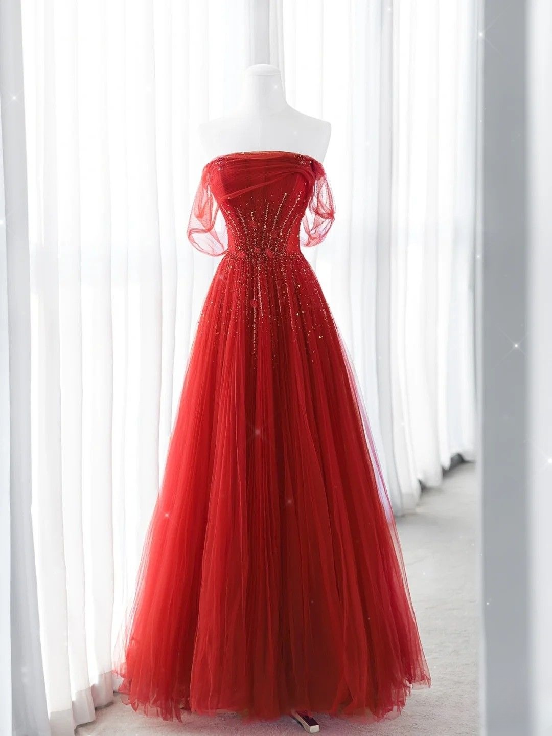 Unique A Line Strapless Red Tulle With Beads Prom Dresses Long Party Dress 22th Birthday Outfits Graduation Dress AB307