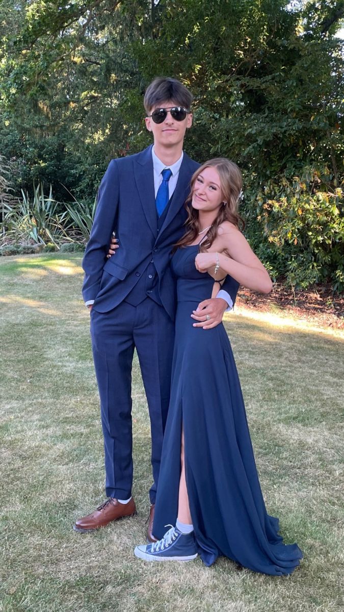 Elegantes, rückenfreies Abendkleid in A-Linie mit Spaghettiträgern in Königsblau – perfekt für College, Abschlussball oder andere festliche Anlässe für Teenager (N1130)