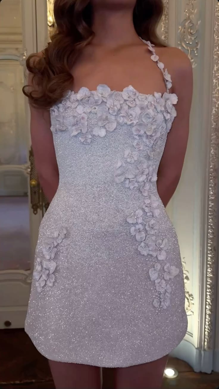 Modest Hoco Dress Homecoming Dresses A line Halter White Sequin With Flowers Birthday Party Outfits RB6339