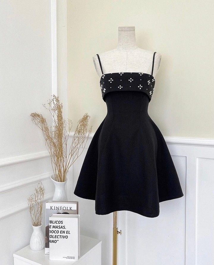 Süße A-Linie Spaghettiträger Schwarze Homecoming Kleider Knielang Abschlussball Hoco Outfits RB4626