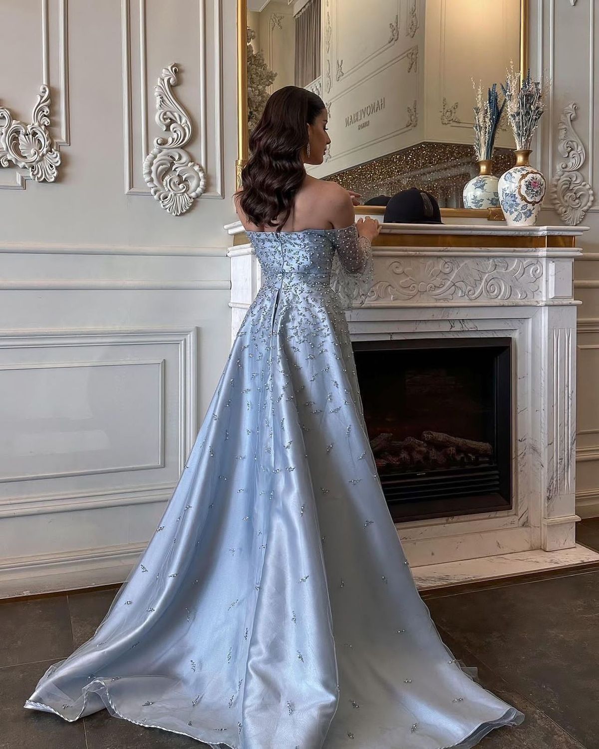 Maßgeschneiderte Meerjungfrauen-Abendkleider, bodenlang, trägerlos, lange Ärmel, schlichtes, modisches Abschlusskleid N885