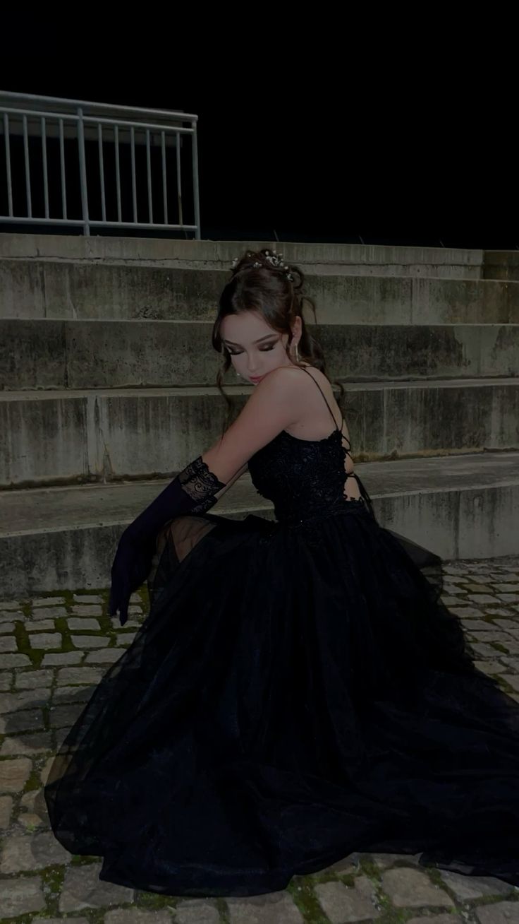 Retro-A-Linien-Abendkleid mit Spaghettiträgern aus schwarzer Spitze und Tüll – modisches Design für Teenager, festliche Kleider, Party-Outfits, Ballkleid AB1145