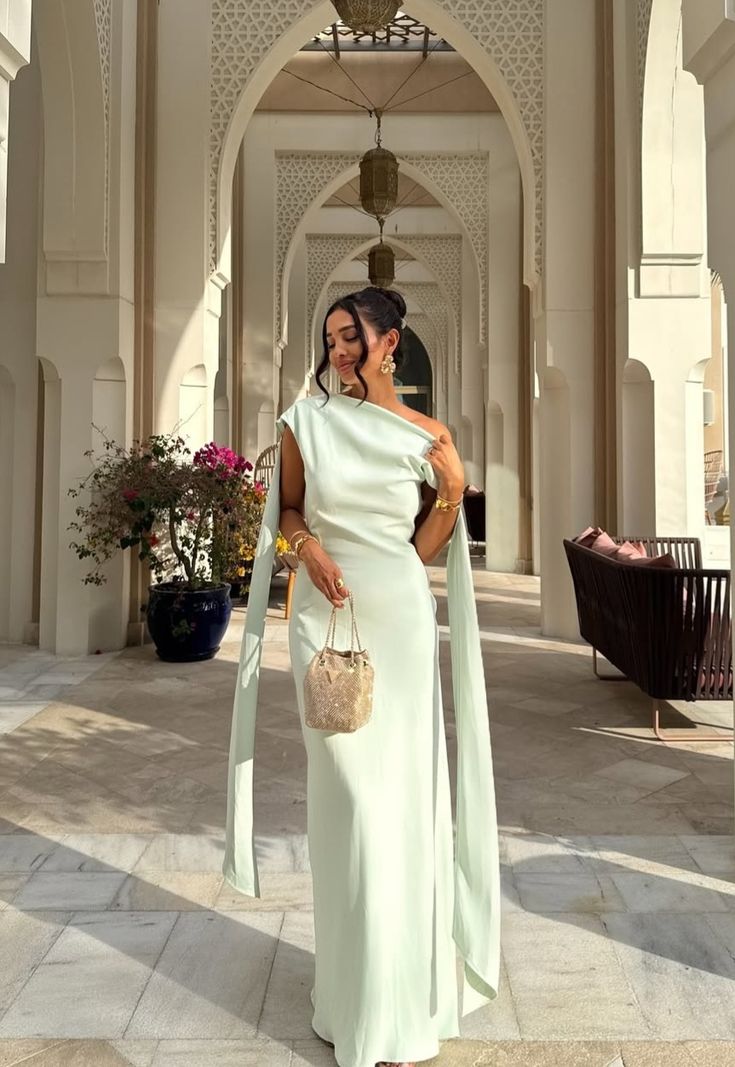Sexy One-Shoulder Meerjungfrau Abiballkleider für Damen mit Ärmeln, Mintgrün N4164