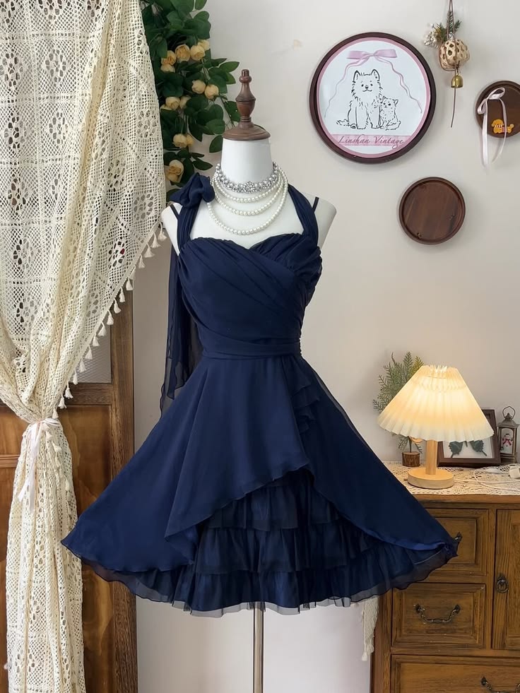 Robes de bal glamour licou mousseline de soie bleu marine tulle robes de soirée courtes pour le retour des diplômés du lycée tenues Hoco RB4661