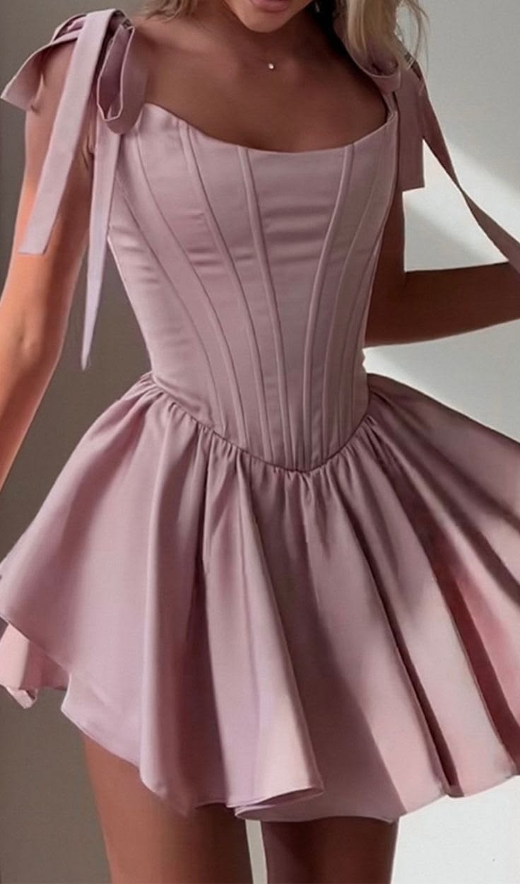 Robes de bal de fin d'études courtes et séduisantes, avec bretelles spaghetti, roses avec nœud, mini robe de bal de fin d'année RB4666