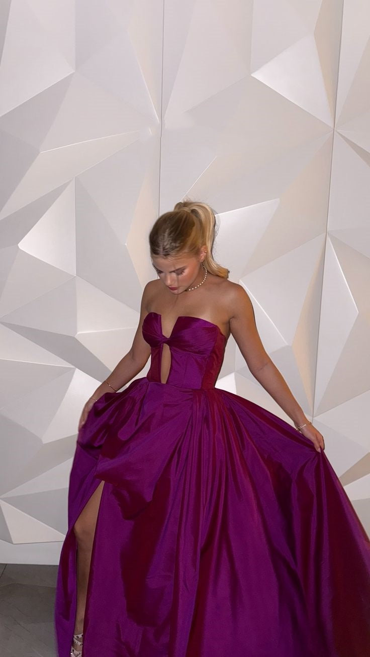 Elegantes, trägerloses A-Linien-Kleid in Traubenfarbe mit Schlitz für Damen – langes, formelles Abendkleid, Ballkleid, Outfit zum 22. Geburtstag AB1406