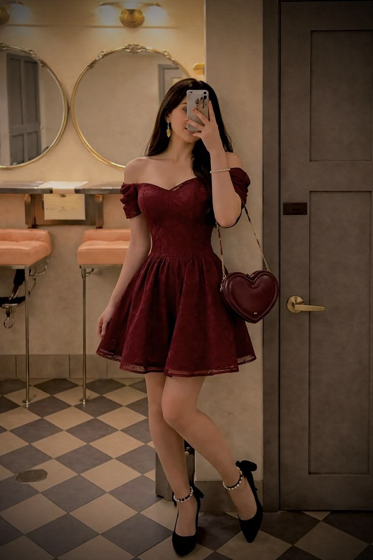 Romantic Ball Gown Off The Shoulder Burgundy Lace Cocktail Dress Homecoming Dresses Hoco Outfits RB4734