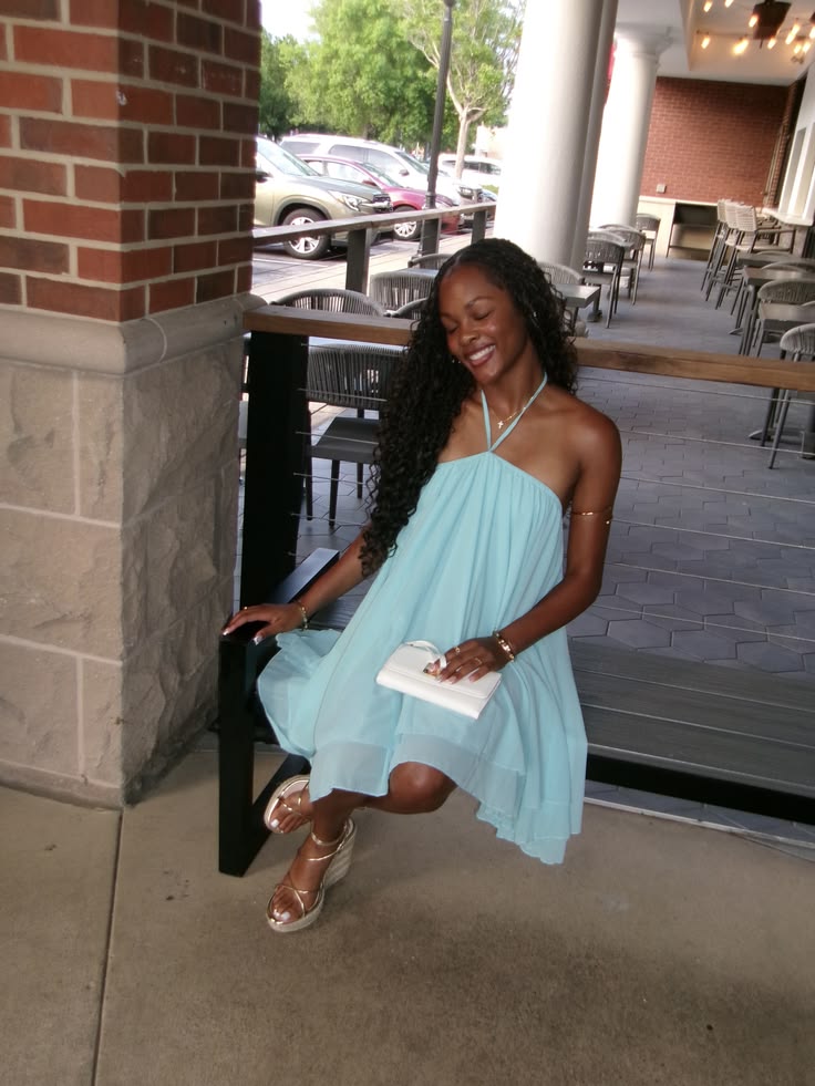Sexy Homecoming Outfit Ideas A Line Halter Sleeveless Blue Chiffon For Teens High School Ideas Inspo Senior Party Graduation Dresses RB7308