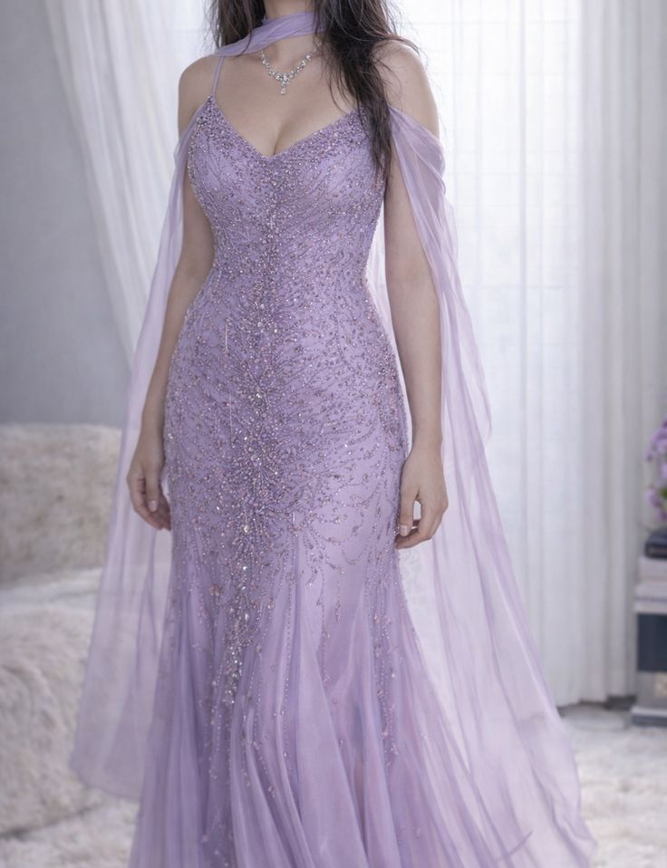 Wunderschöne Abiballkleider Meerjungfrau Spaghettiträger Flieder mit Schal Pailletten Langes Abendkleid N2480