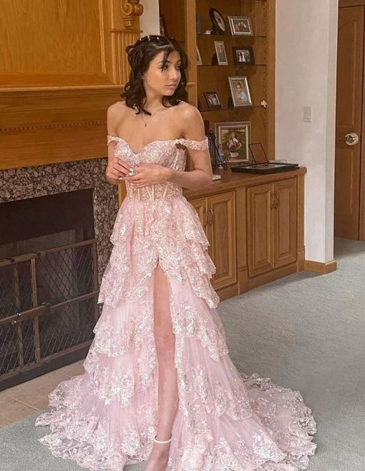 Robe de soirée longue en dentelle rose à épaules dénudées et fente, modèle AB480