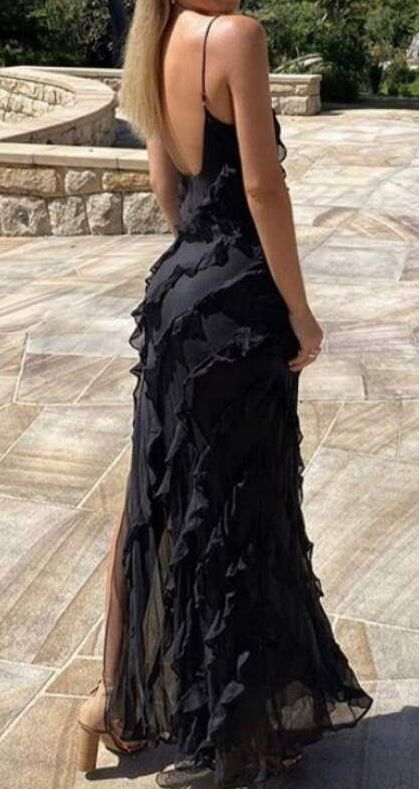 Schwarzes langes Chiffon-Abendkleid, maßgeschneidertes Spaghettiträger-Abendkleid AB940