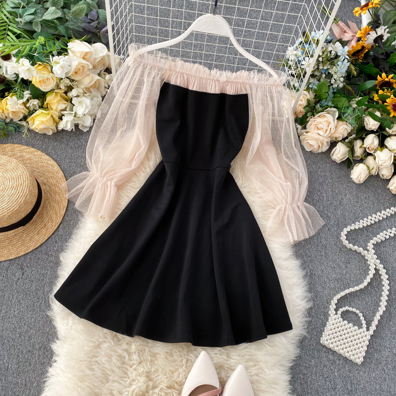 Süßes schwarzes kurzes Kleid Langarmkleid RF0304