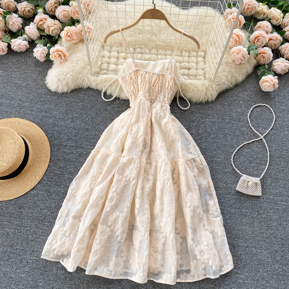 Robe trapèze à fines bretelles, robe tendance RF0170