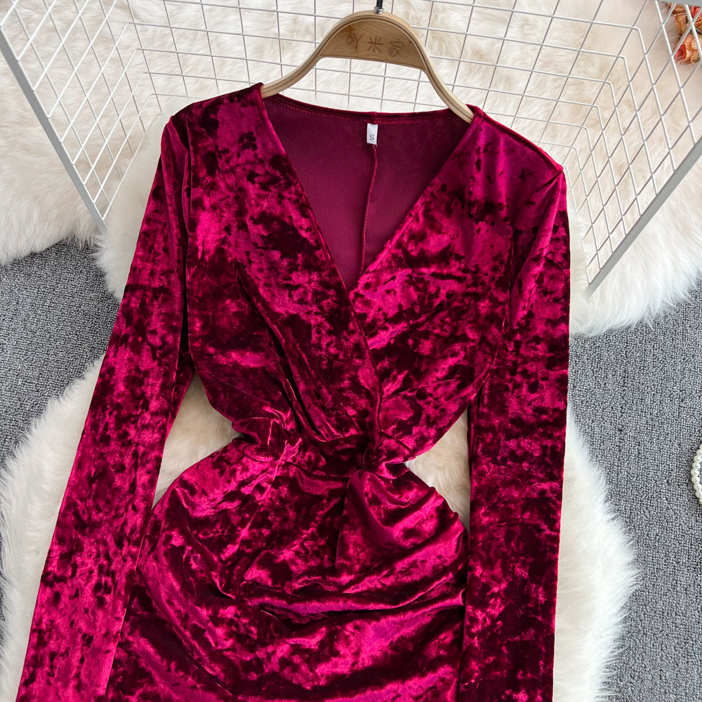 Sexy V neck Velvet Short Dress Fashion Dress RF0137
