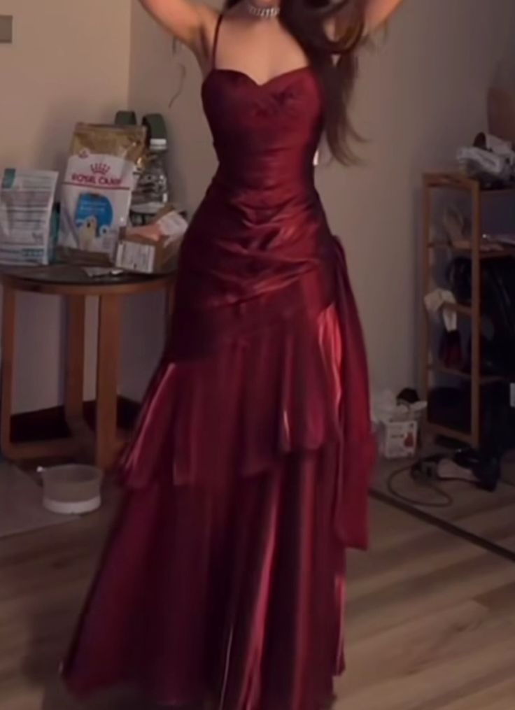 Elegantes, burgunderrotes Chiffon-Abendkleid im Meerjungfrauenstil mit Spaghettiträgern, formelles Abendkleid AB542