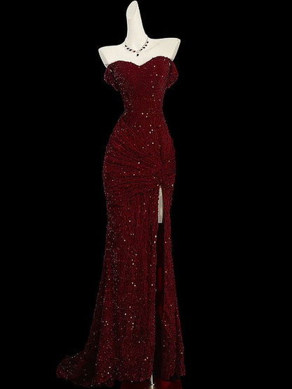 Robe de soirée longue rouge à sequins, décolleté cœur et fente sirène élégante, référence AB130